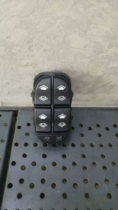 Bloc butoane geamuri ford focus 1 2m5t14a132db