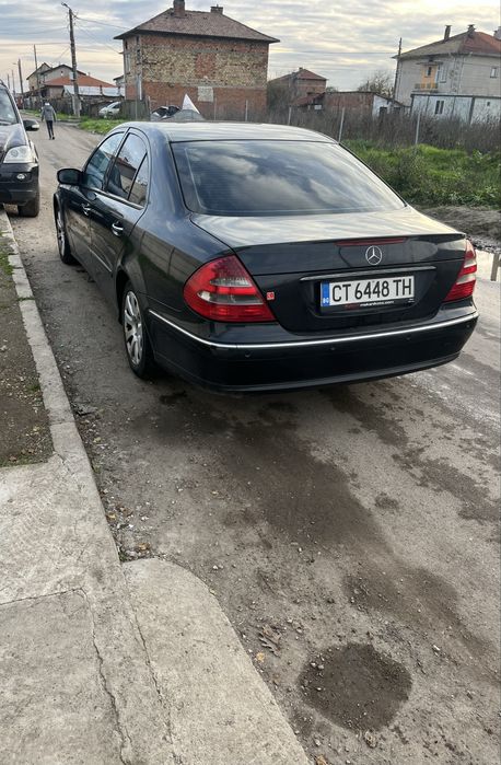 Mercedes E220cdi w211
