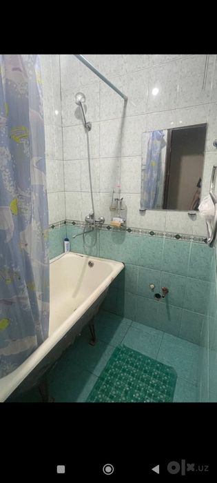 Chilonzor 23 4/1/5 kirpich 2/6 balkon