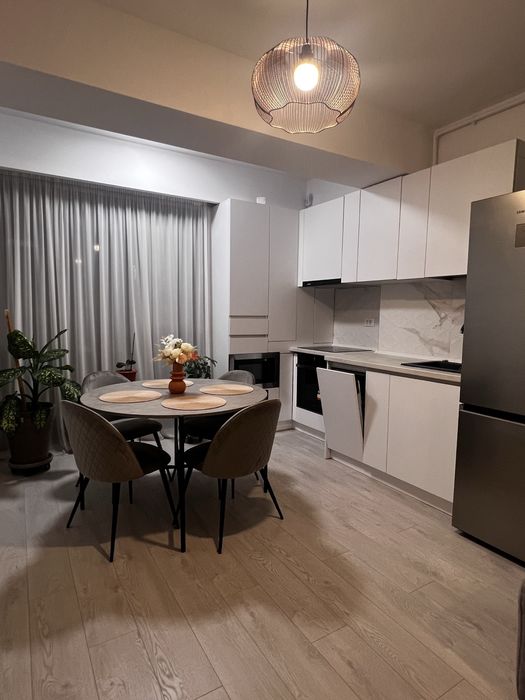 Închiriez 2 camere Novum Politehnica, 3 min metrou