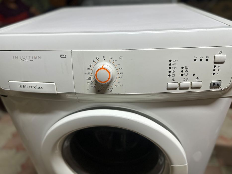 Стиральная машина Electrolux