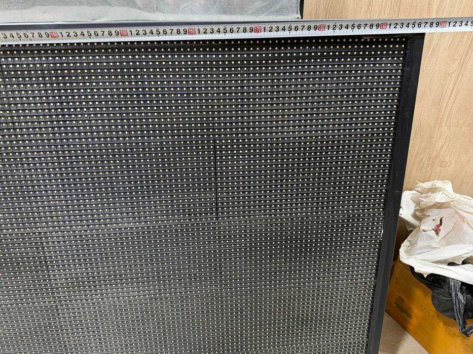 Наружная реклама Бегущие строки RGB Разных размеров Состояние Хорошее