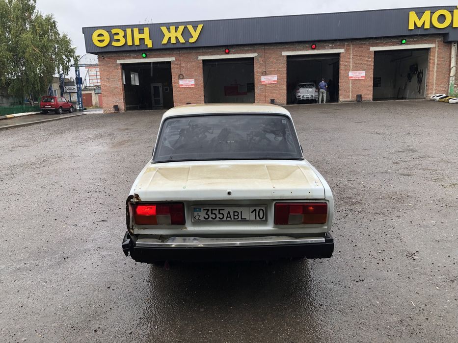 Продам ваз 2105 инжектор