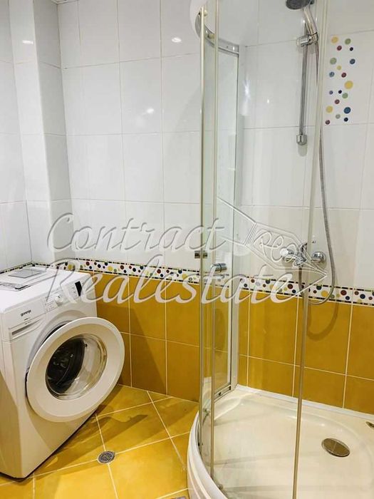 Дава се под наем Двустаен апартамент в Варна, Бриз - 80 кв.м за 459 € - Снимка #11