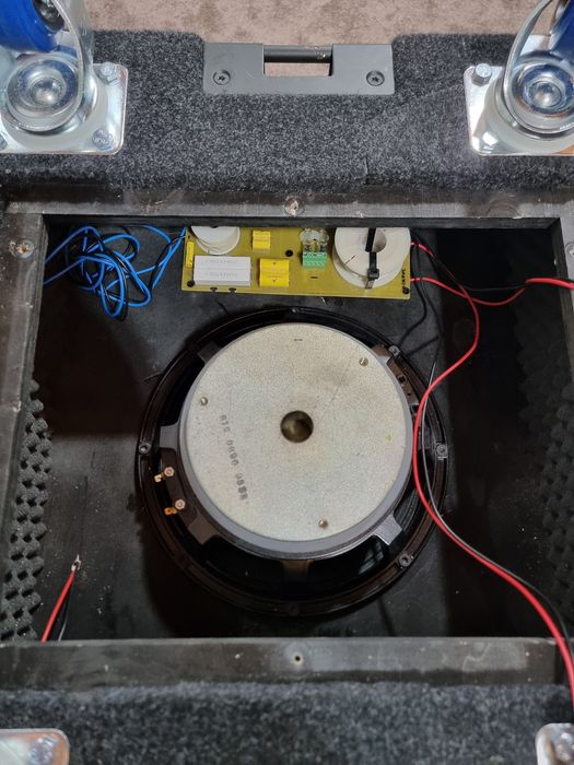 Topuri dynacord fx12 clone 1la1 cu originalul  realizate din stratific