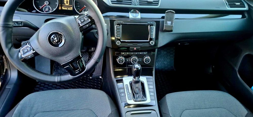 Passat B7 2.0 TDI DSG,Cameră,Bi-Xenon