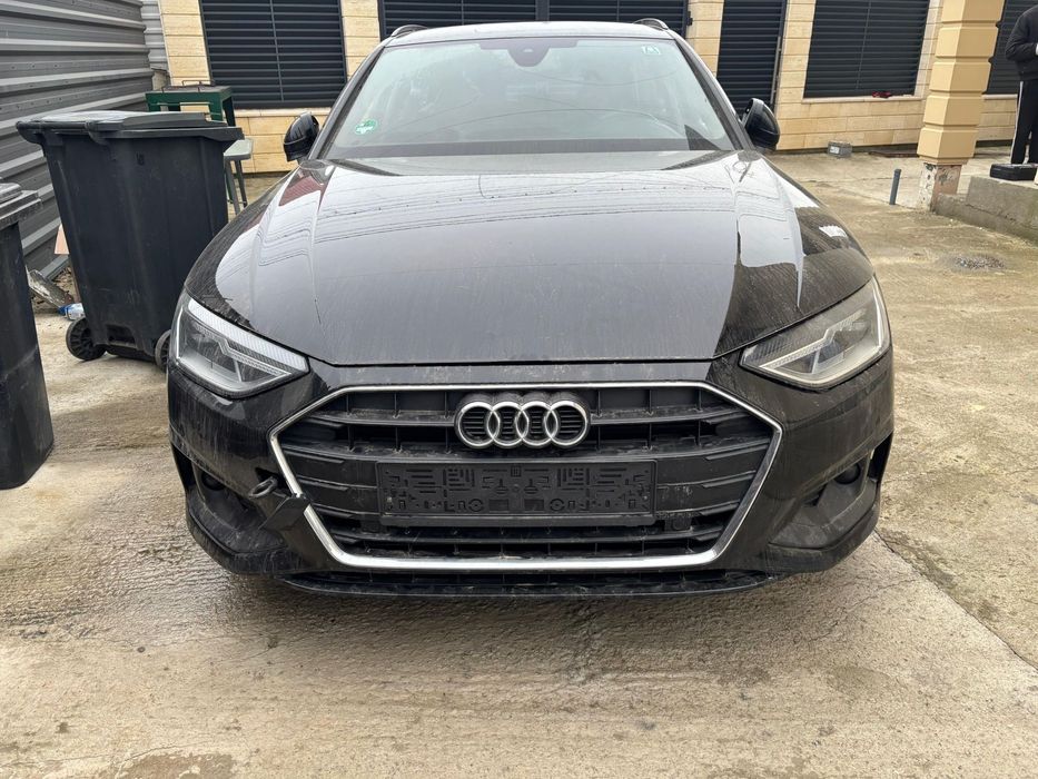Far dreapta complet Audi A4 B9 facelift 2021