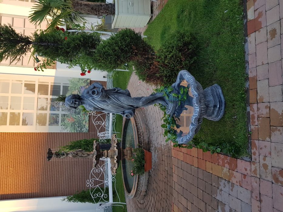 Fantana arteziana F20,fantani arteziene din beton,statuete din beton