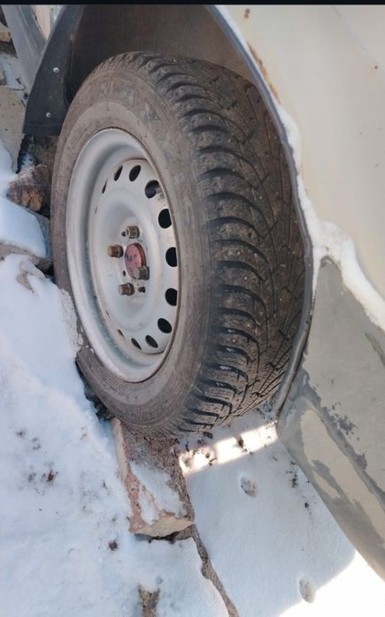 Продам резину с дисками