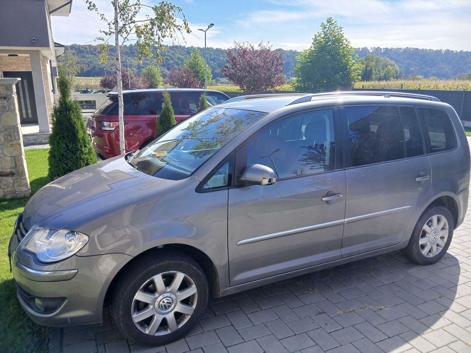 VOLKSWAGEN Touran 2009 — imagine 2