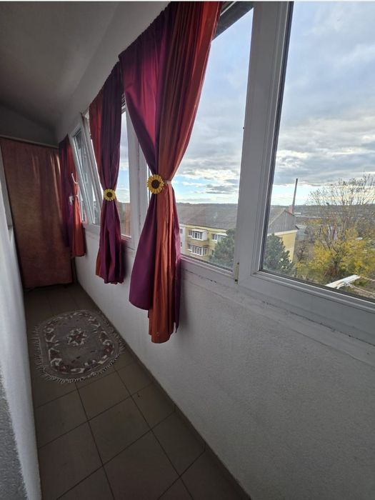 Apartament de închiriat
