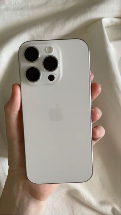 Iphone 13 pro (голубой, белый)