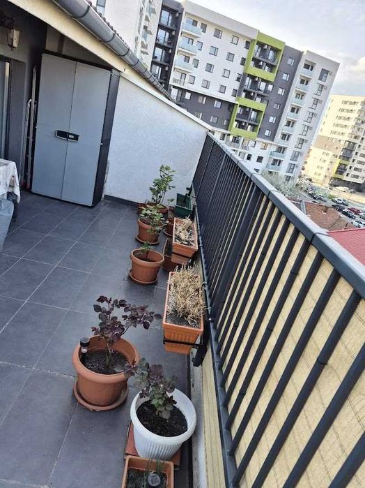 PF vand apartament decomandat cu 2 camere, intr-un bloc nou, aproape de Lotus 2.