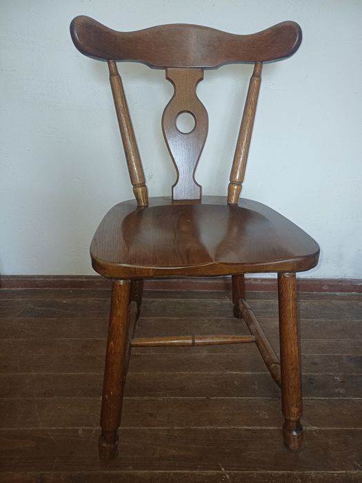 Стол 2 броя за 60 евро