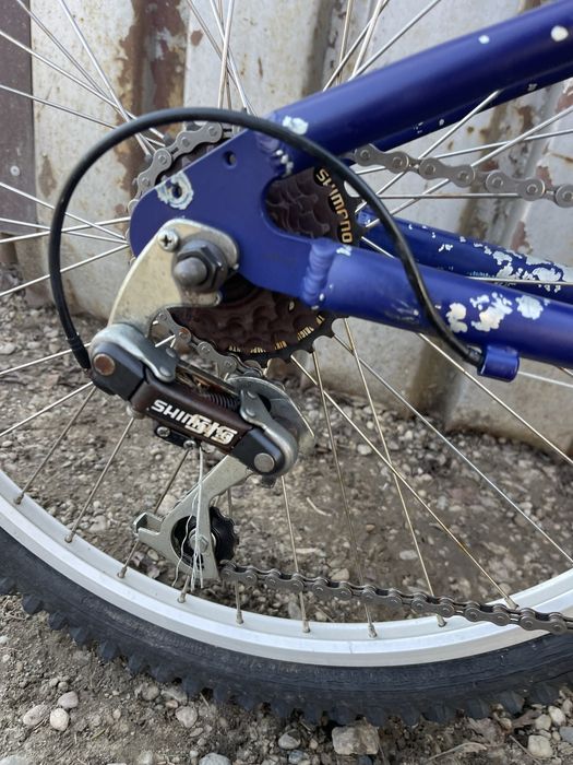 Bicicleta revolution cadru aluminiu roti 24” are scaunul blocat