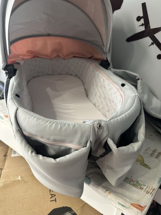 Бебшки кош за новородено Stokke