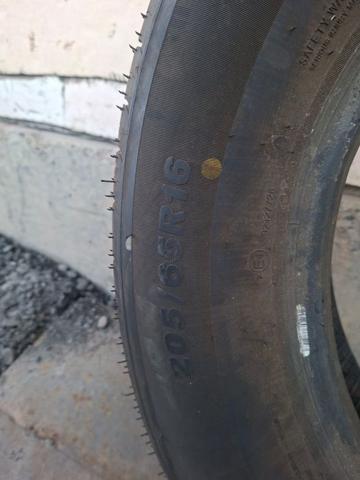 Продам шины комплекте