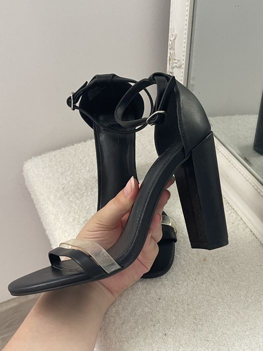 Sandale Just Fab cu toc, negre, marimea 36,5