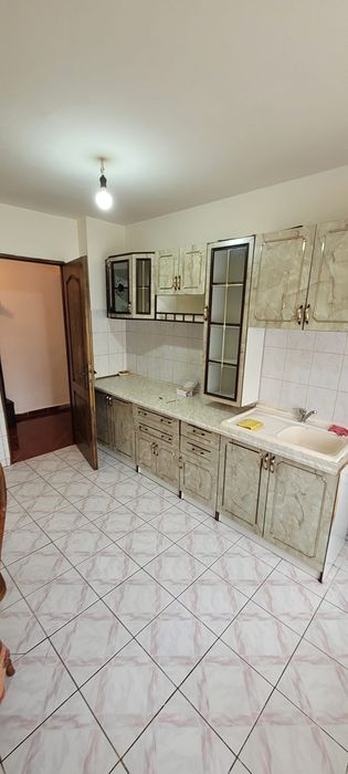 Vand apartament 2 camere