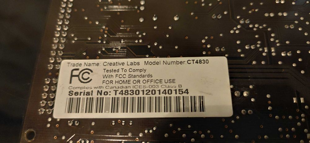 Creative Sound Blaster Live! 5.1  model CT4830 -  звуковая карта