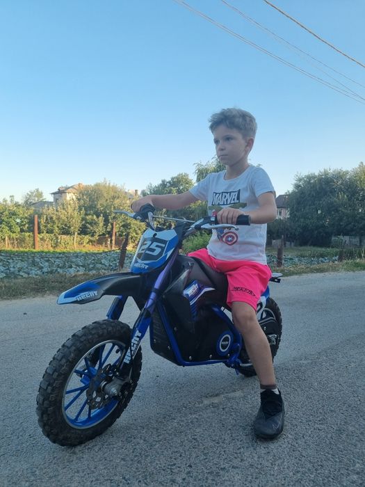Motocicletă electrică pentru copii HECHT 54502 – 500W, 3 viteze