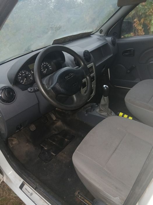 Vand sau schimb Logan van diesel euro 4
