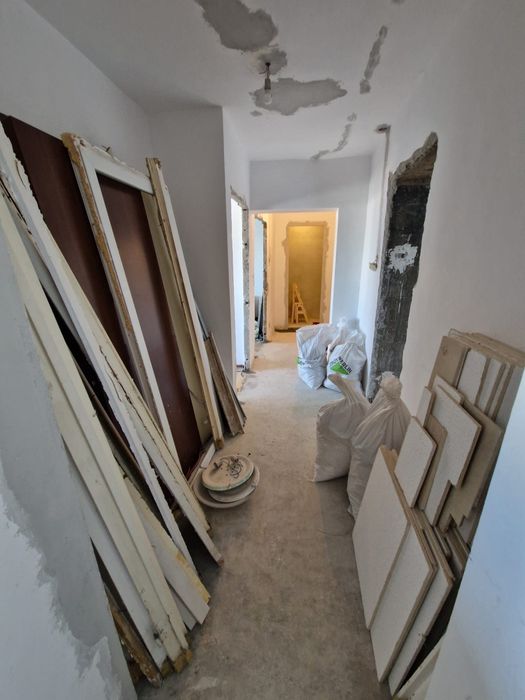 Debarasari apartamente case beciuri