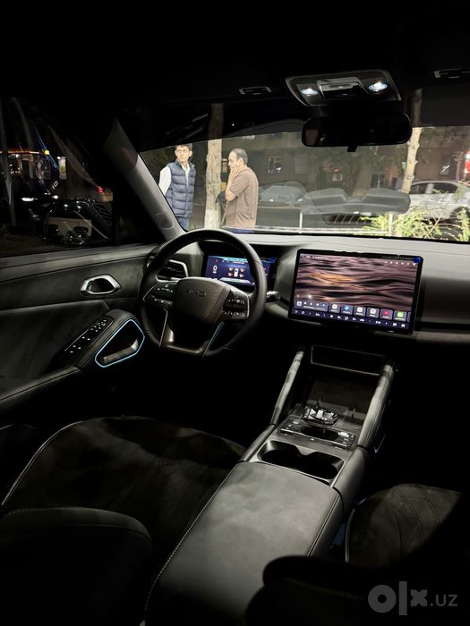 BYD Yuan Up 401 km Flagship