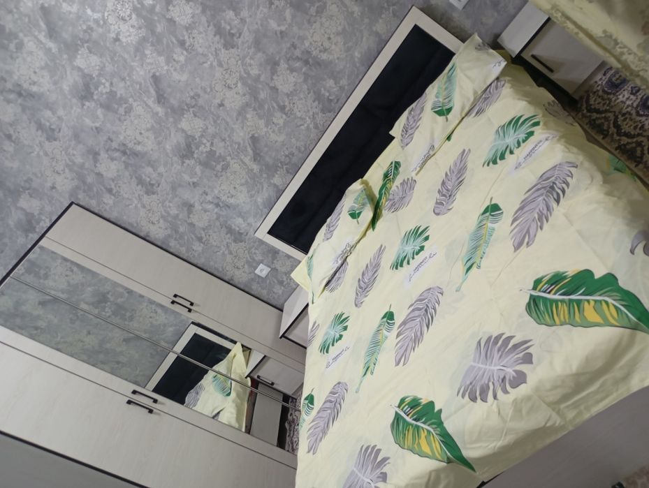 Прадайотся квартира замона