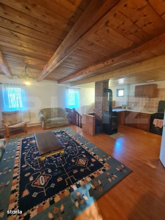 Casa individuala, 170 mp, 2400 mp de teren, zona Micesti
