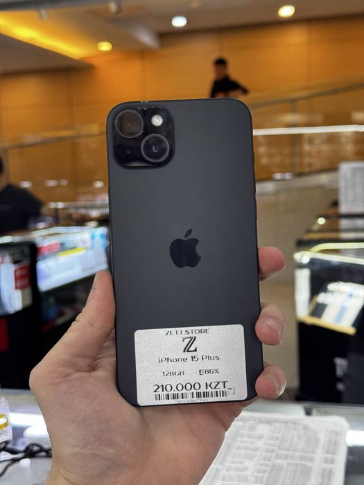 Телефон iPhone 15 Plus 128GB 86% Айфон 15 Плюс 128ГБ 86%