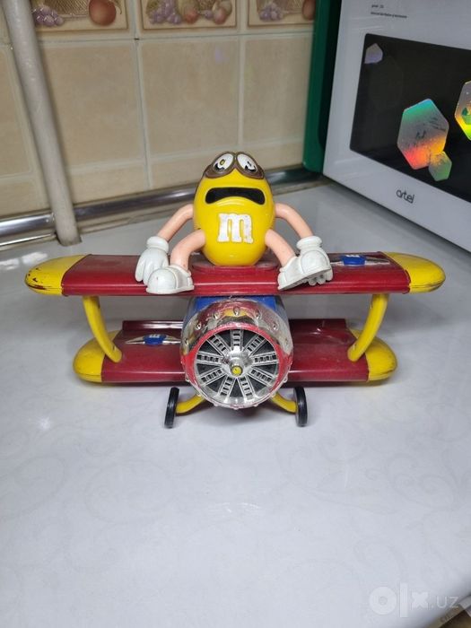 Продам коллекционные игрушки от M&M's
