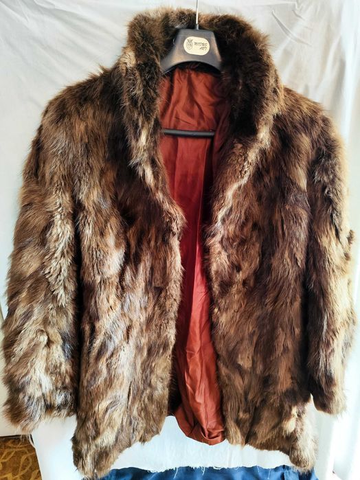 Луксозно палто от естествен косъм