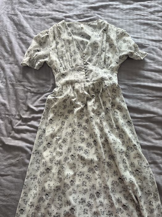 летнее платье в цветочек