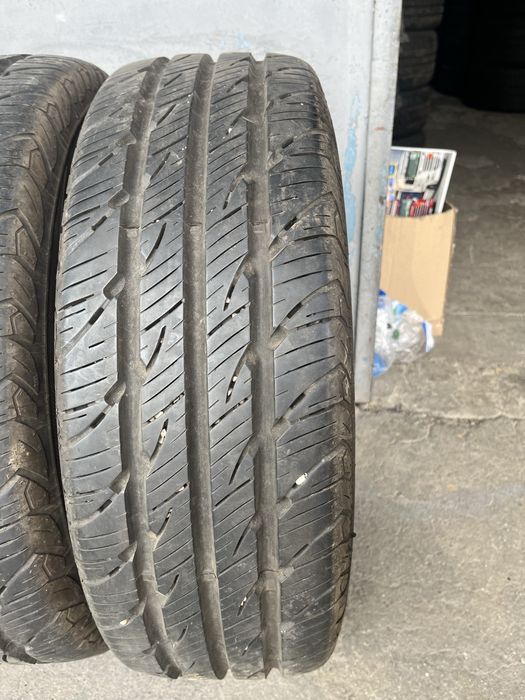 4 бр. гуми за бус 205/65/15C Uniroyal 7-8 mm DOT 0914