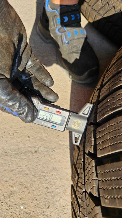 Roti/Jante/Jenti Audi Q5 (FY) 2017-2025 | Q5 (8R) 2008-2017 | Continental WinterContact TS850P - 235/65 R17 104H