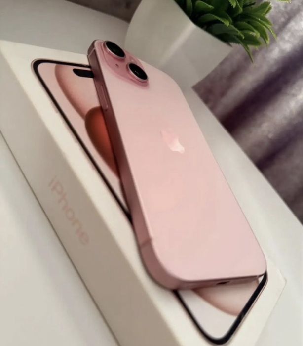 Айфон 15 Plus на 128