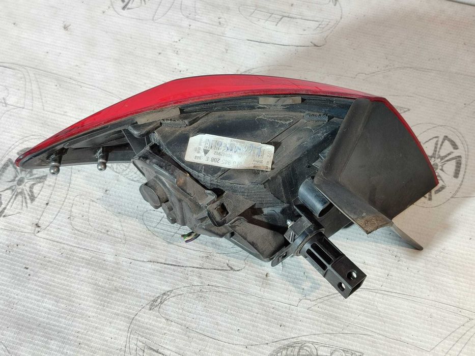 Stop aripă spate dreaptă Hatchback Seat Leon 5F 2015 1.6 Diesel 77kW Cod OEM: 5F0945208E (5G3)