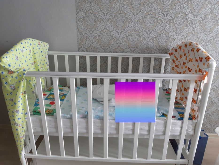 Детская кроватка