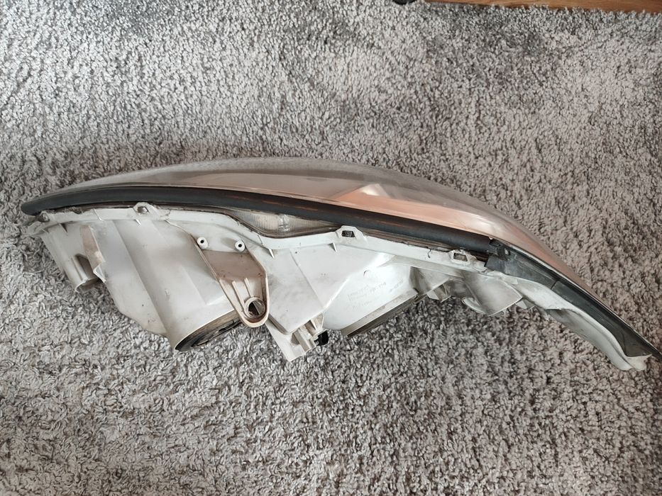 Продам фары Камри 30 Америка