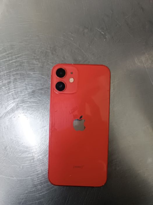 IPhone 12 mini красный
