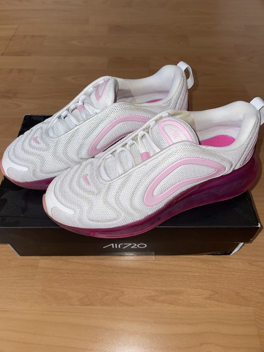 Nike Air Max 720
