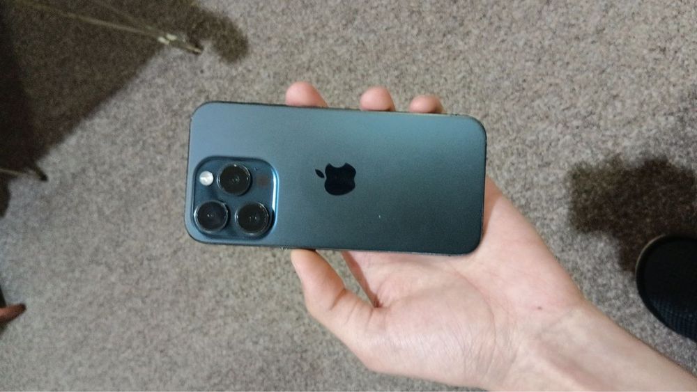 Iphone 15 pro sotiladi