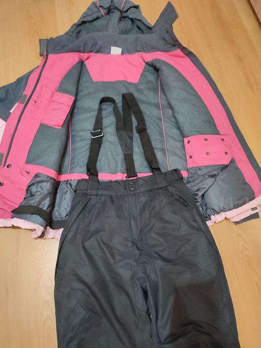 Дамска ски екипировка С размер
