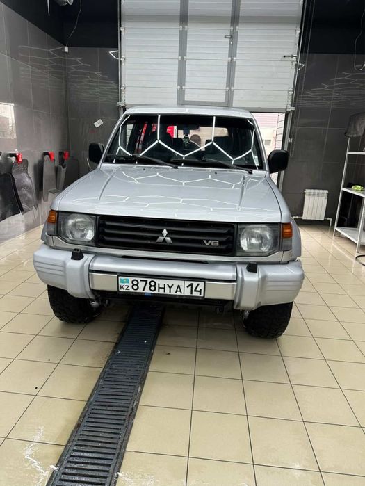 Митсубиси паджеро