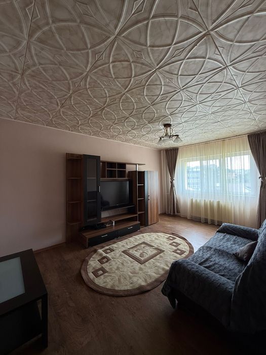 Apartament 2 camere de închiriat-zona Dedeman