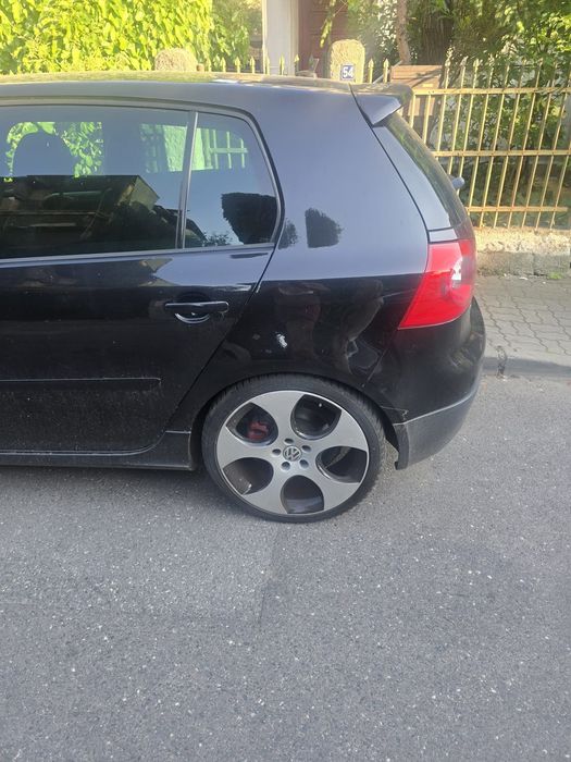 Volkswagen Golf 5 GTI