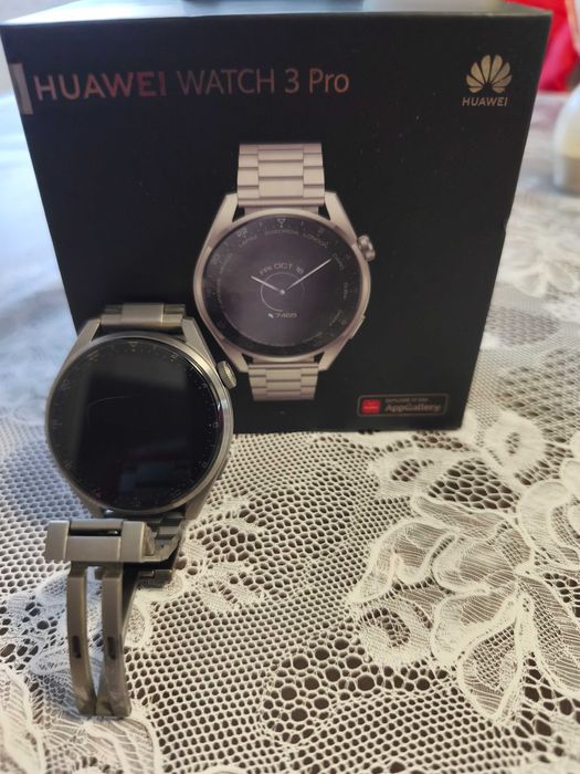 Huawei 3 pro смарт часовник