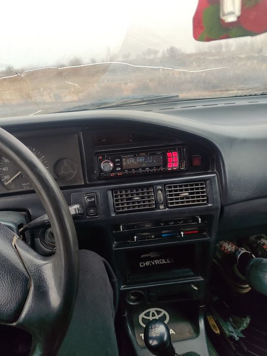 Toyota Corolla sotiladi