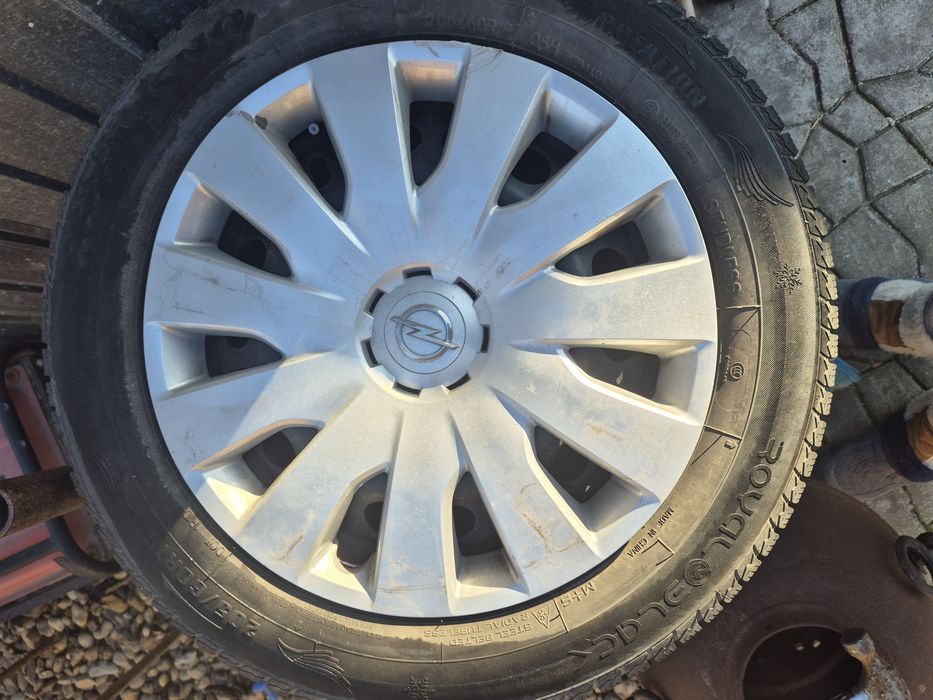 Set roti opel astra J cu senzori de presiune si cauciucuri de iarna
